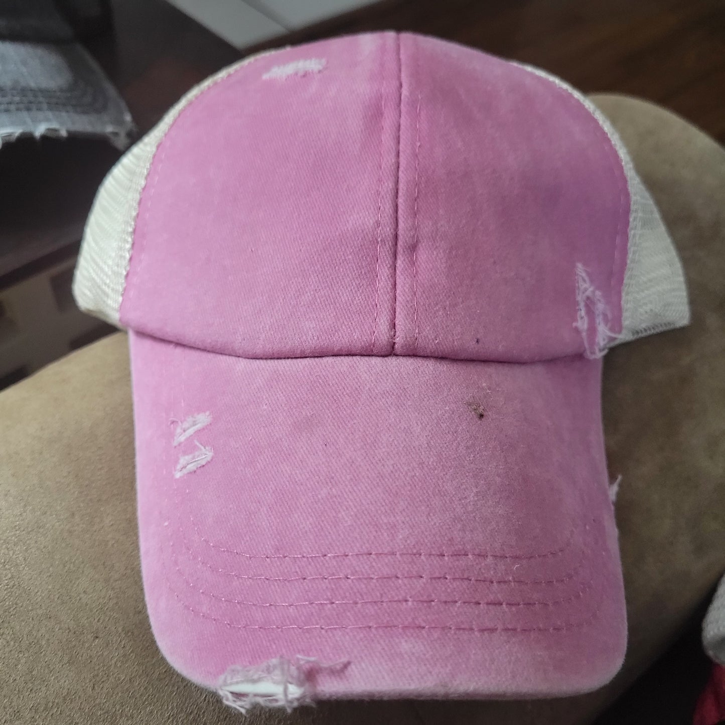 Criss-cross style hat
